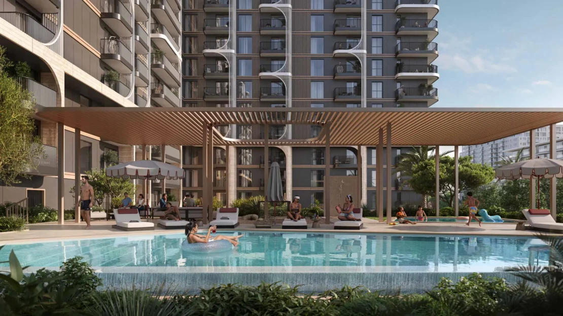 yas living pool side